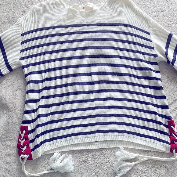 The impeccable pig women’s knit top - Picture 1 of 9